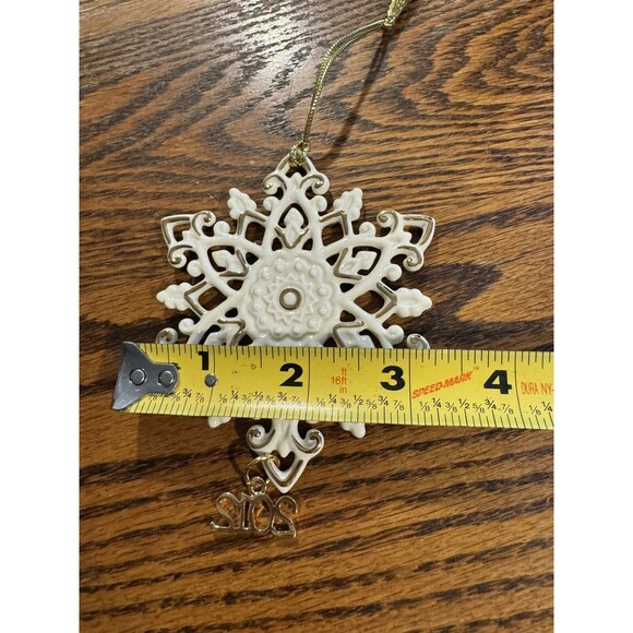 Lenox 2012 China Snowflake Ornament #813684 Box Christmas Holiday Tree - Picture 7 of 11